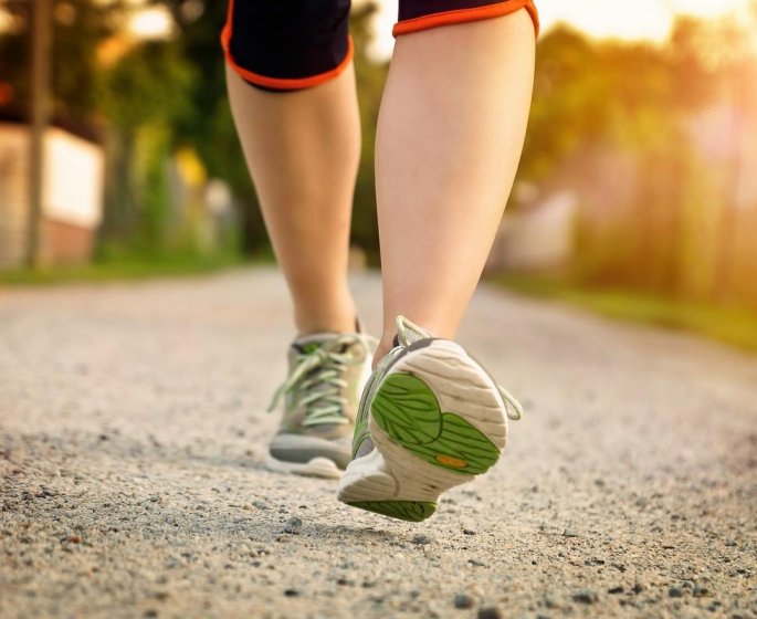 Marcher rapidement reduit le risque de maladies cardiovasculaires