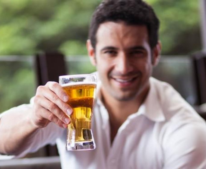Messieurs voici comment la biere augmente vos performances sexuelles