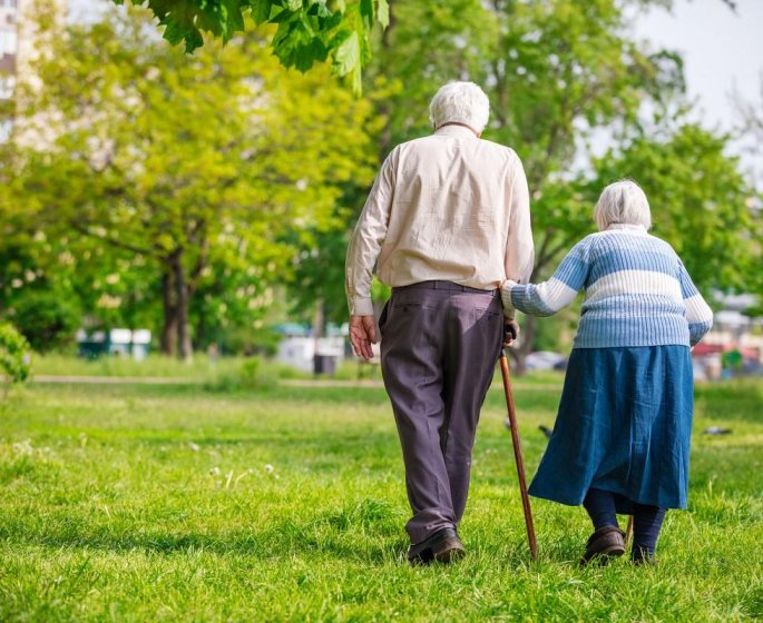 Lever les bras et marcher : les deux choses qu’on ne peut plus faire apres 75 ans