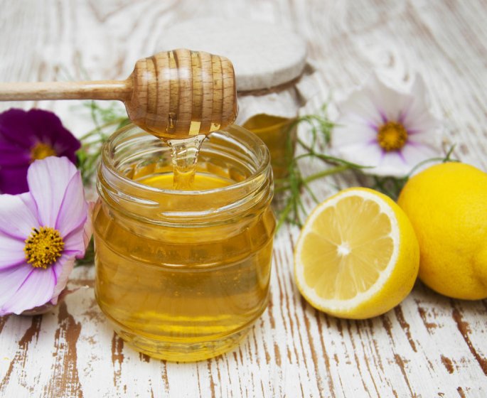 Grossesse et toux : miel et citron comme remedes naturels
