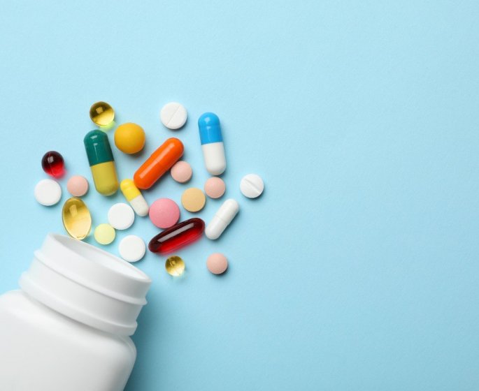 Vomissement : les 3 medicaments deconseilles apres 65 ans