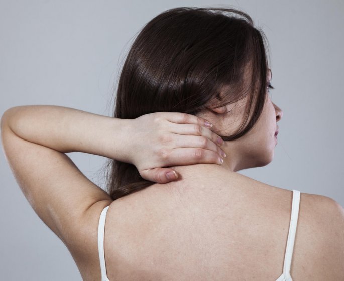 Mal au cou et ganglion : qu-est-ce que l-adenopathie cervicale chronique ?