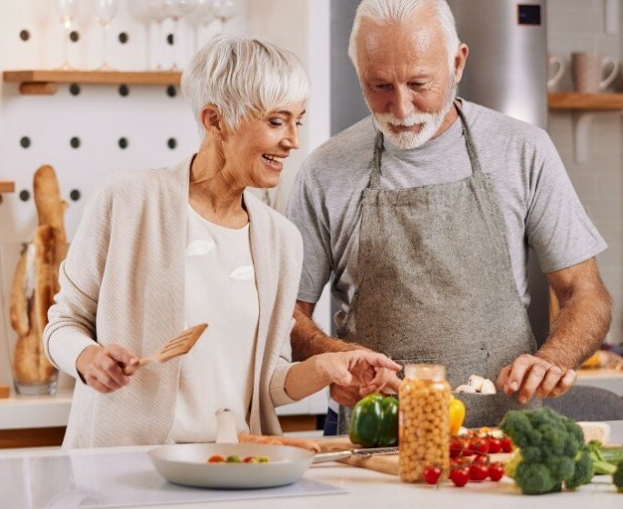 Alzheimer : 6 habitudes de vie qui peuvent la prevenir selon une etude menee 10 ans