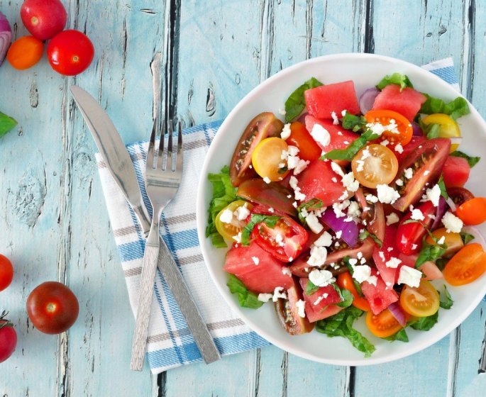 6 salades d-ete colorees et equilibrees