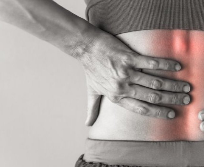 Mal de dos : 7 exercices d-une kinesitherapeute a faire chez soi pour soulager la douleur