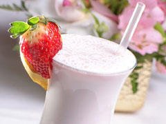 Milk shake aux fraises et lait de soja
