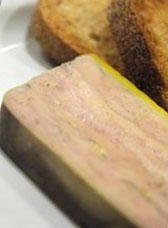 Foie gras frais au torchon sur concassé de café Malongo