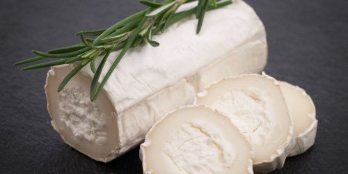 Encephalite a tiques : le fromage au lait cru pourrait transmettre le virus
