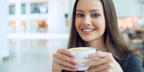 2 tasses de cafe par jour reduisent le risque de cancer du colon 