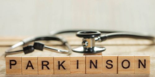 Parkinson : 2 nouveaux signes precoces de la maladie ont ete decouverts