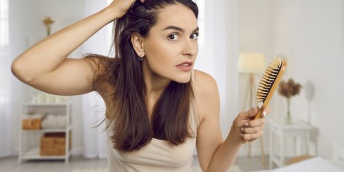 3 recettes maison antipelliculaires pour vos cheveux