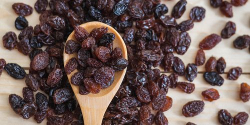 3 bonnes raisons de manger des raisins secs