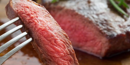 Sclerose en plaques : manger trop de viande augmenterait les risques