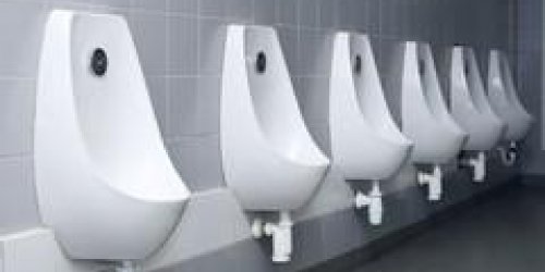 Toilettes : l’explication de la petite goutte d’urine laissee par les hommes