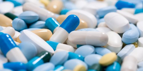 Les medicaments que vous devez eviter en 2023 selon la revue Prescrire