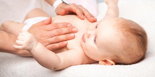 Osteopathie : les contre-indications chez le bebe