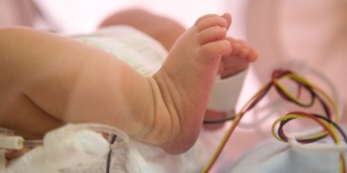 Bronchiolite de bebe : quand l-hospitalisation est-elle necessaire ?