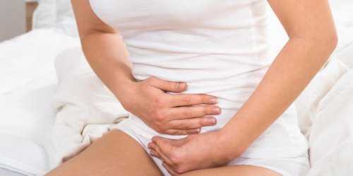 Constipation : l’endroit de votre ventre ou il suffit d’appuyer