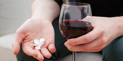 Alcool et anti-inflammatoire : un cocktail dangereux