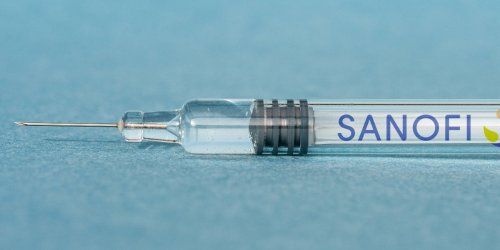 Sanofi : son vaccin aurait une efficacite comprise entre 95% et 100% 