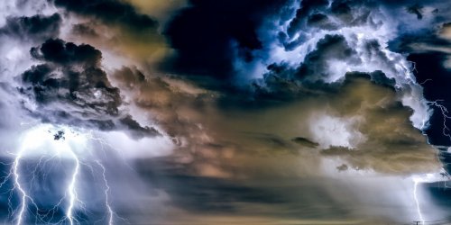 17 departements en alerte orages : les risques de la foudre pour la sante