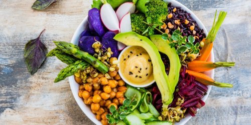 Regime vegan : ces 8 legumes ne devraient pas etre manges crus