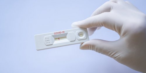  Tests antigeniques : quels sont les plus fiables pour detecter la Covid-19 ?