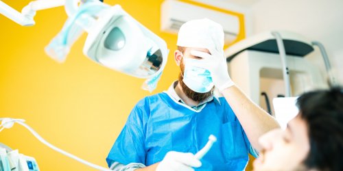 Extraction de dent : Quelles peuvent etre les complications ?