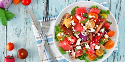 6 salades d-ete colorees et equilibrees