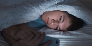 Les adolescents qui dorment mal ont un risque accru de depression a l-age adulte 