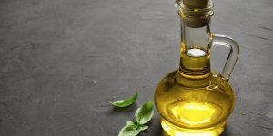 Antirides efficace naturel : l-huile d-olive