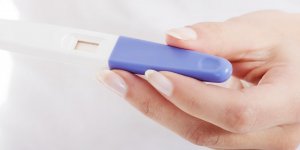 Test de grossesse negatif mais pas de regles : pourquoi ?