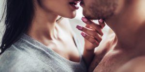 Embrasser sur la bouche : avec ou sans la langue, comment faire ?