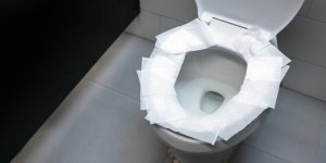 8 erreurs a ne plus faire quand vous etes aux toilettes