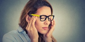 Vision floue : un symptome de migraine ophtalmique
