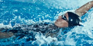 Piscine, aquabiking : les meilleurs sports aquatiques pour la forme