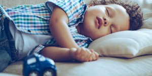 Grande fatigue : un signe de leucemie chez l-enfant ?