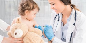 Bebe : les vaccins a faire a l-age de 18 mois