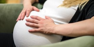 Femme enceinte et brulures d-estomac : les aliments a eviter