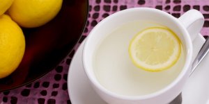Remede contre la diarrhee : le jus de citron chaud