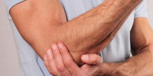 Douleur musculaire au bras : le bon massage