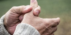 Temoignage arthrose du pouce : comment soulager les symptomes ?