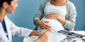 Date du terme de grossesse depassee : l-accouchement declenche
