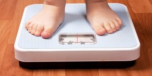 Courbe de poids de l-enfant : les normes de croissance
