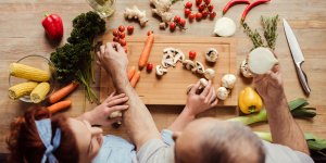Bien manger pour bien vieillir : 3 aliments anti-age
