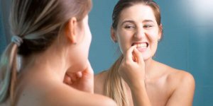 Detartrage dentaire : les signes qui montrent qu-il faut le faire !