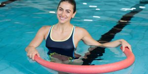 Muscler ses cuisses : les sports aquatiques contre la cellulite