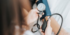 Une personne sur trois souffre d’hypertension, et la moitie l’ignore