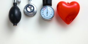 Hypertension arterielle : 5 conseils pour la reduire de moitie
