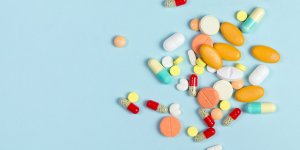 Plaquenil, paracetamol, azithromycine... Quels sont les medicaments en rupture de stock en France ?